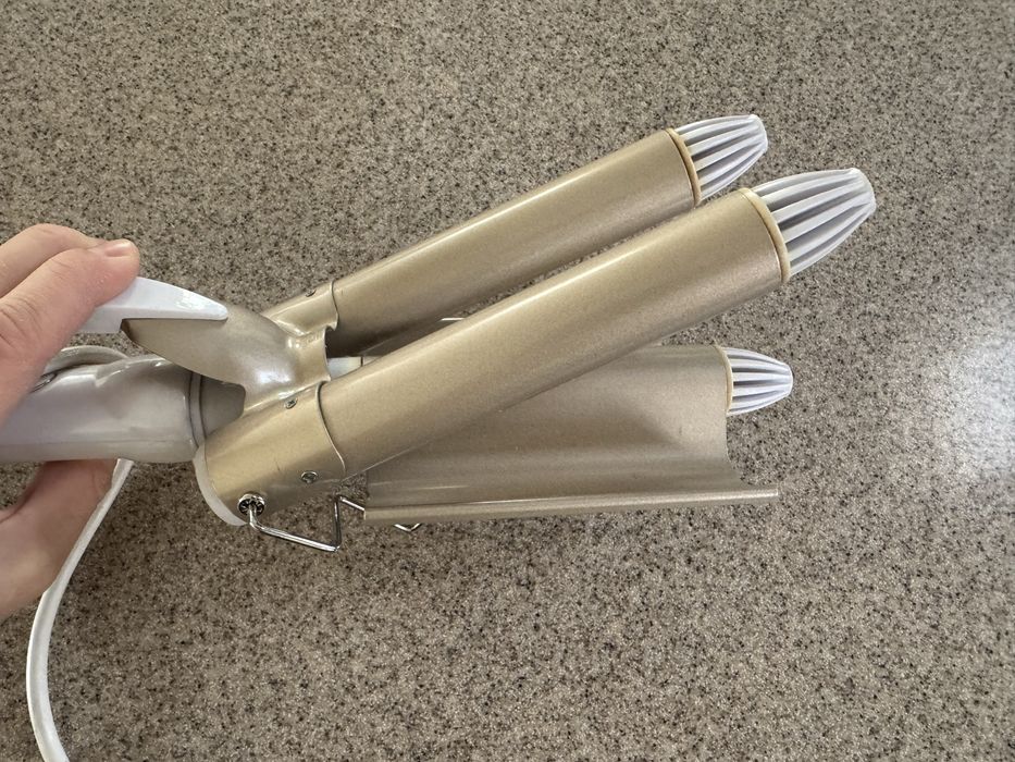 Плойка Gemei волна