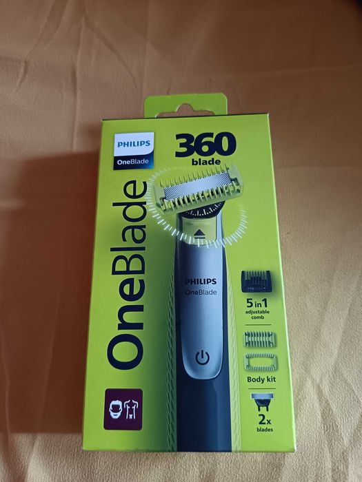 Philips OneBlade 360 Aparat De Ras electronic Fata/Corp