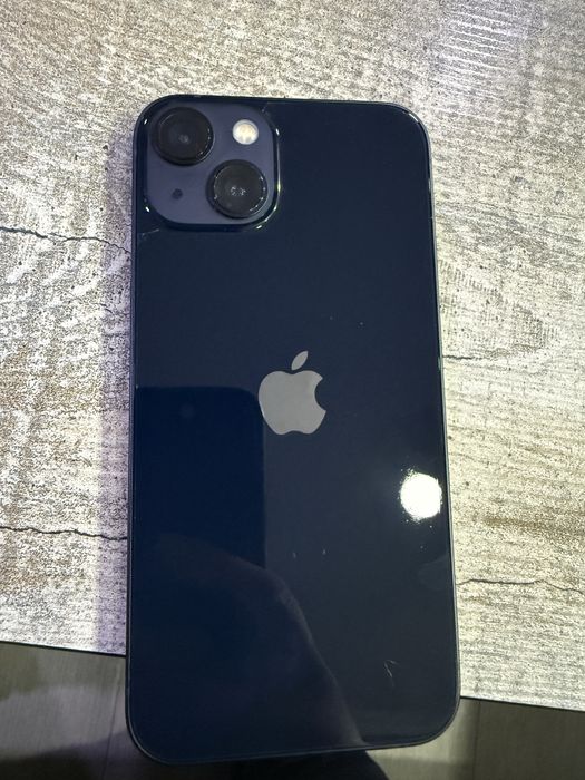 Iphone 13/128 новый. Куплен 2 октября 2025г на гарантии.