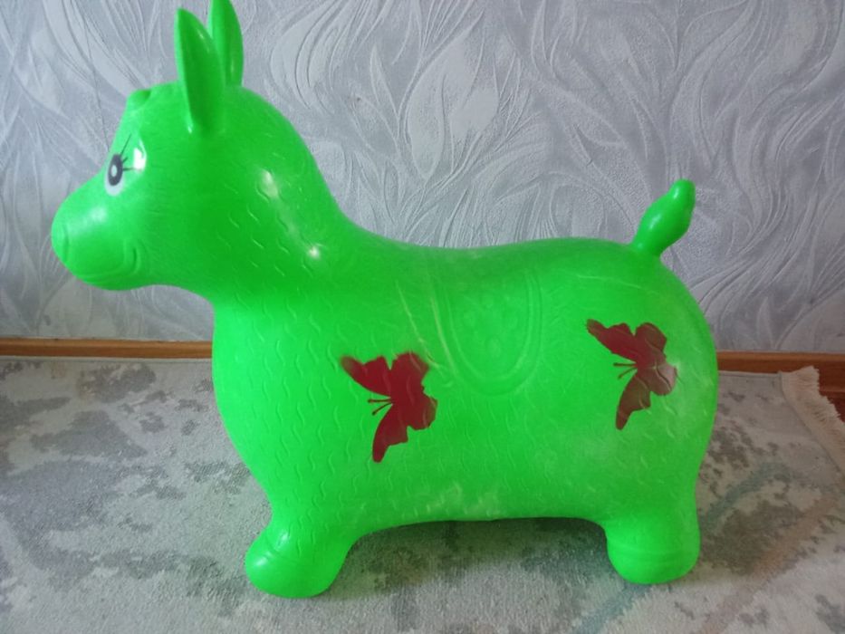 Продам ослика игрушка