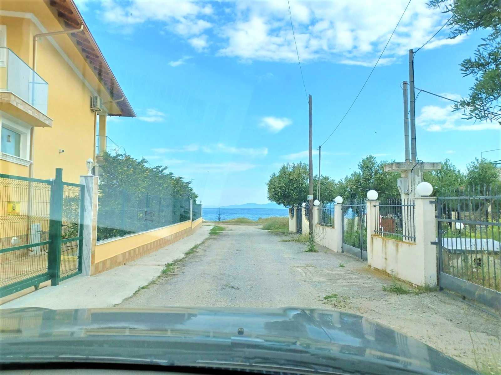 Продава парцел до морето с площ 333 м2 в Кердилия, Гърция