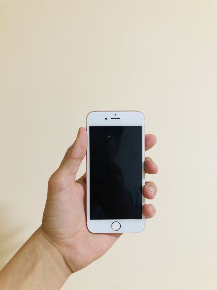 Iphone 6s holati ideal kamaralari tiniq otpechatka ishlaydi xotirasi 1