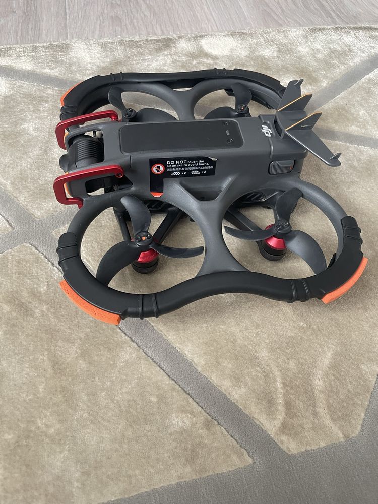 FPV dron DJI Avata 2