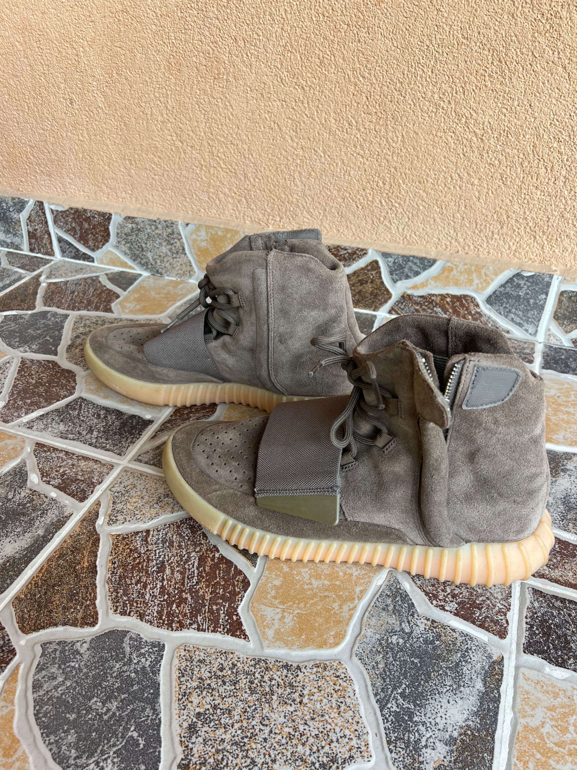 Маратонки Adidas Yeezy