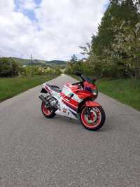 Honda CBR F2 600 cc