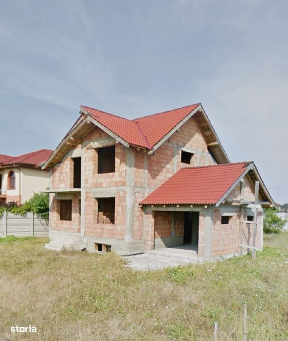 Casă Sp+P+M la roșu de vânzare - Oradea