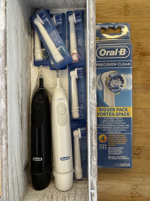 2бр комплект Oral-B Pro Battery + 10бр резервни накрайници