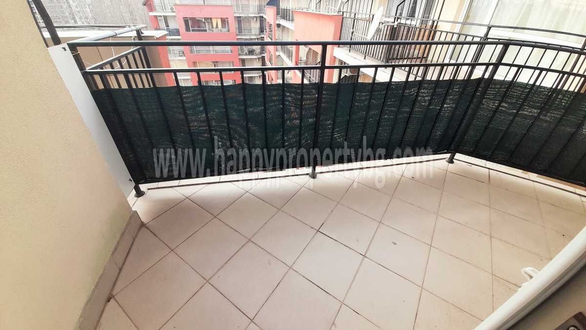 Продава се Двустаен апартамент в к.к. Слънчев бряг - 59 кв.м за 975 €/кв.м - Снимка #5