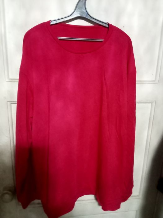 Продам футболку с длинными рукавами