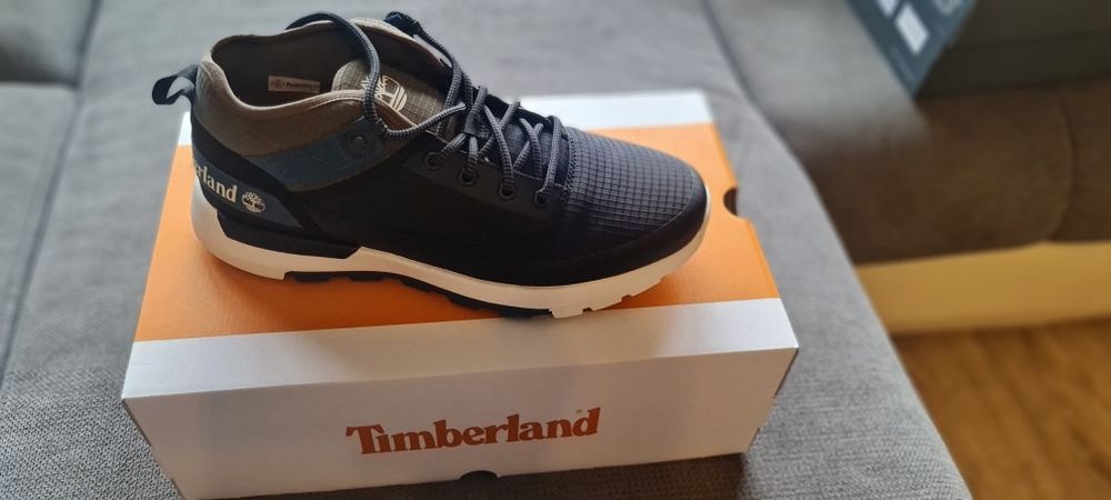 Adidasi Timberland Trekking marime 42,43,44