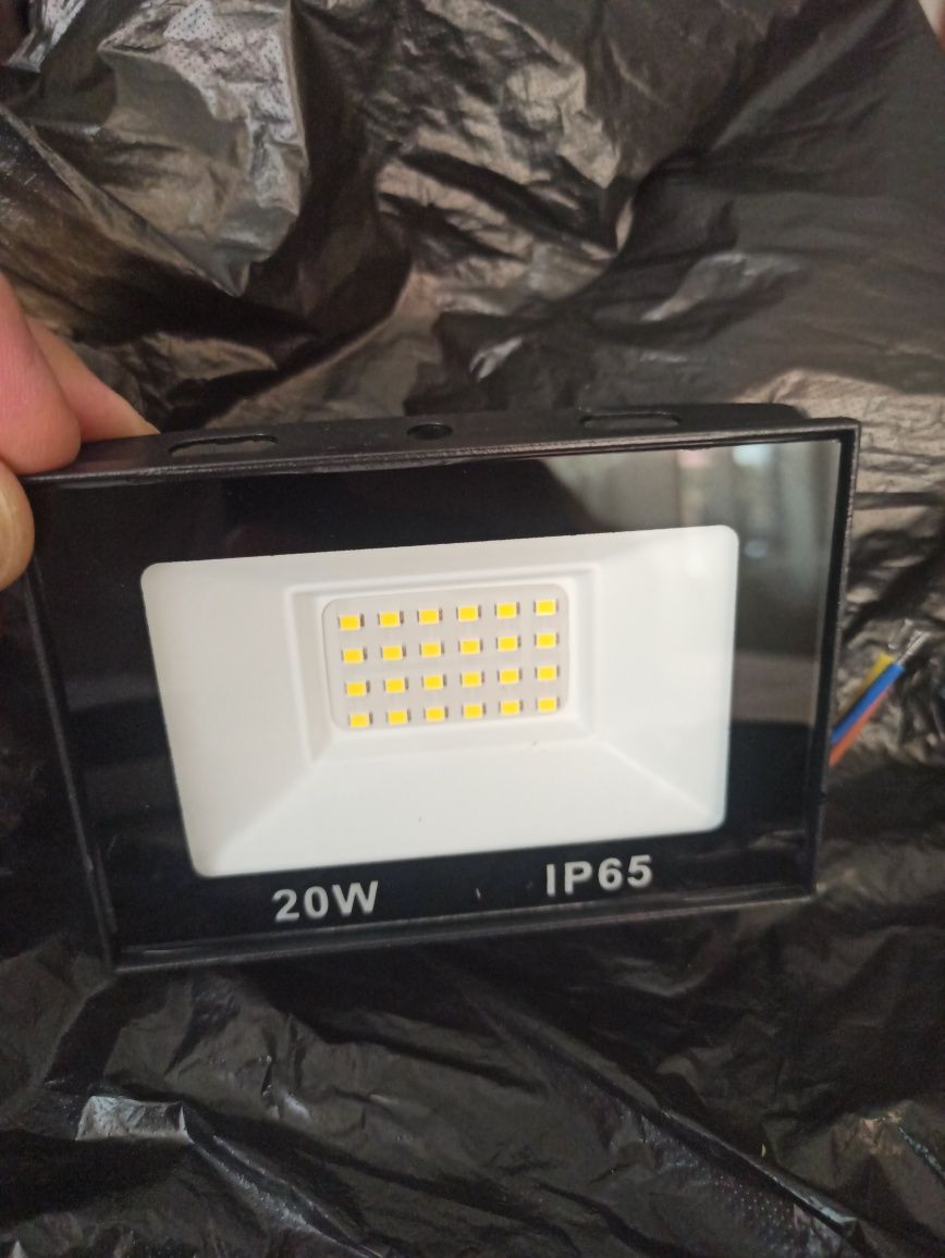 Прожектор LED 50W,20W (pegaso)