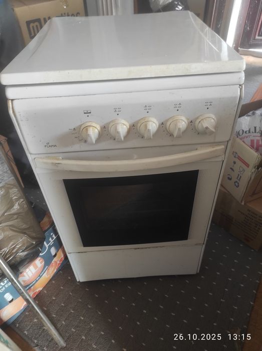 Газовая плита продоется