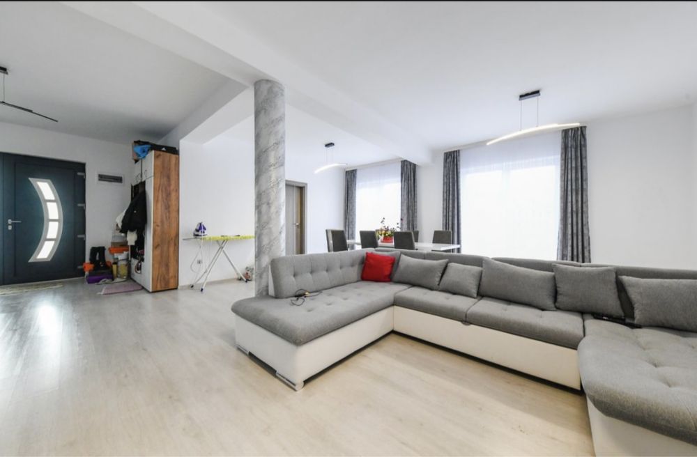 Inchiriere casa individuala