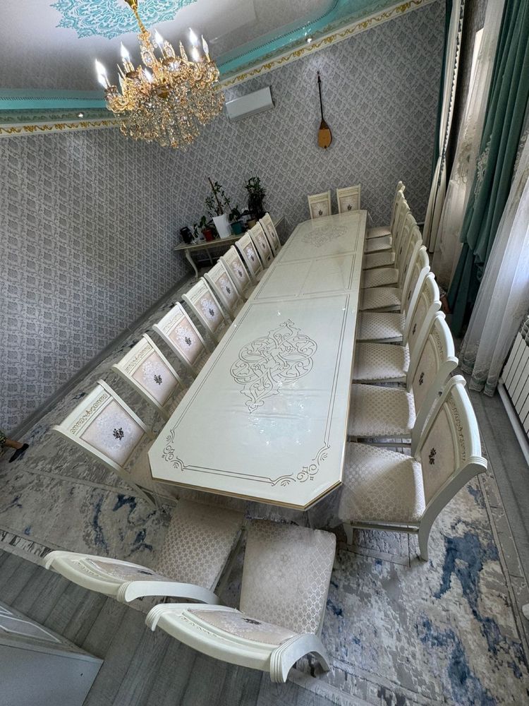 Комплект Дагестанский, стол + 22 стульев