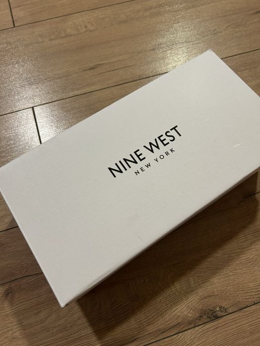 Дамски сандали Nine West