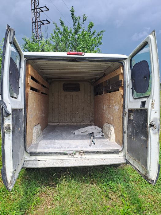 Transport moloz/mobila veche