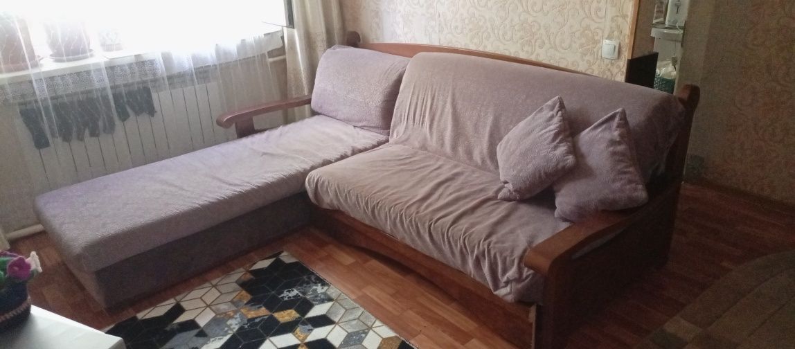 Продам угловой диван