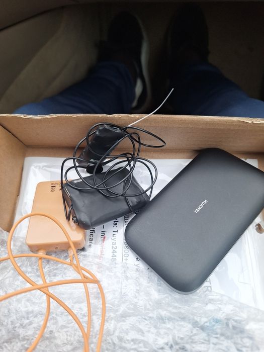 Camera spion cu tot chitul