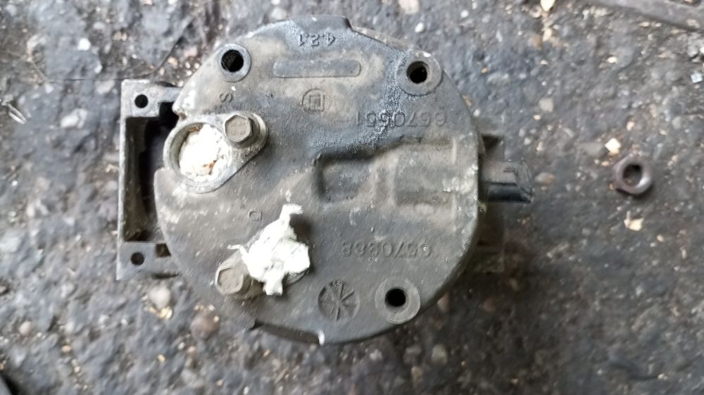 Compresor a.c Renault laguna 2, Volvo S40,V40 motor 1.9dci