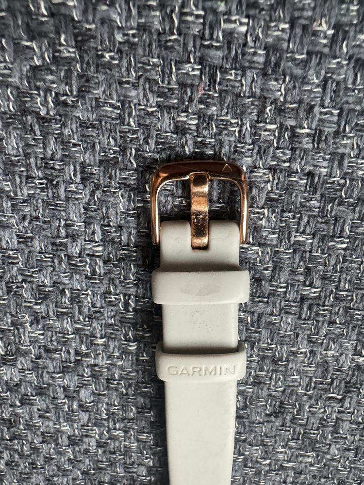 Смртчасовник Garmin Lily grey