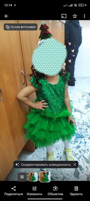 Продам или прокат зелёное платье(ёлочка)