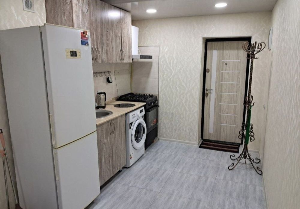 Малика 1 комнатная 1 этаж Участок есть депозит