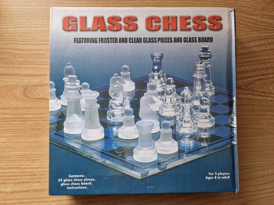 Стъклен шах Glass chess