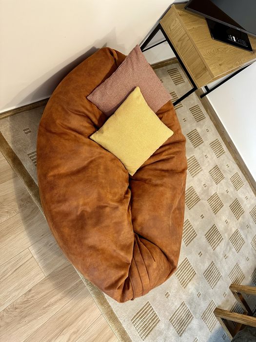 Барбарон XL “Възглавница” - Лукс модел, кафяв велурен плат.