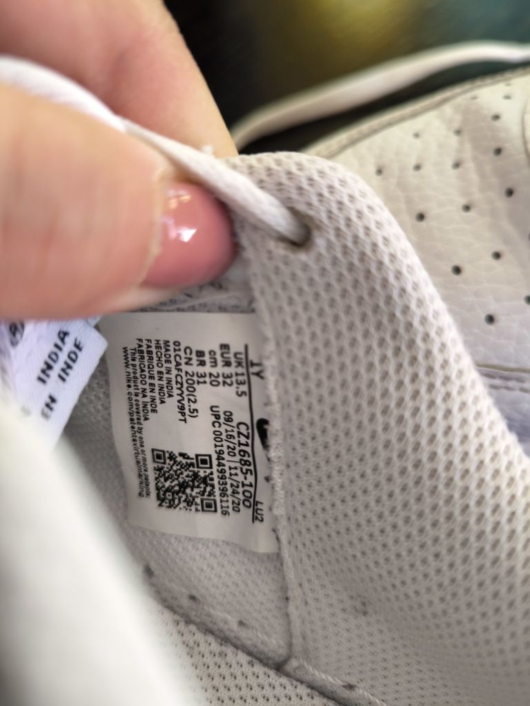 Маратонки nike , zara 32 номер