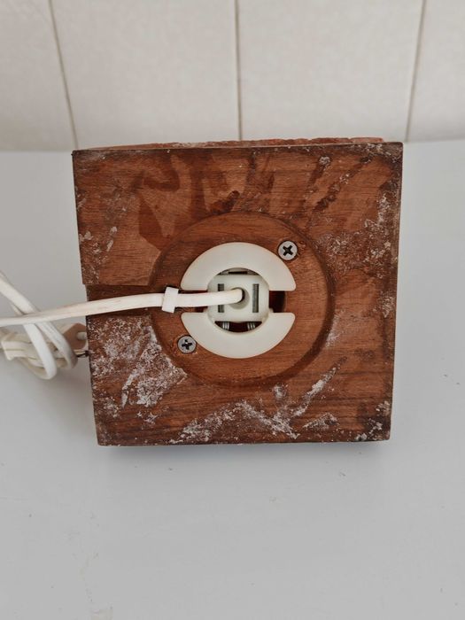 Изключително Красива Старинна Настолна Лампа Пирамида Хималайска Сол