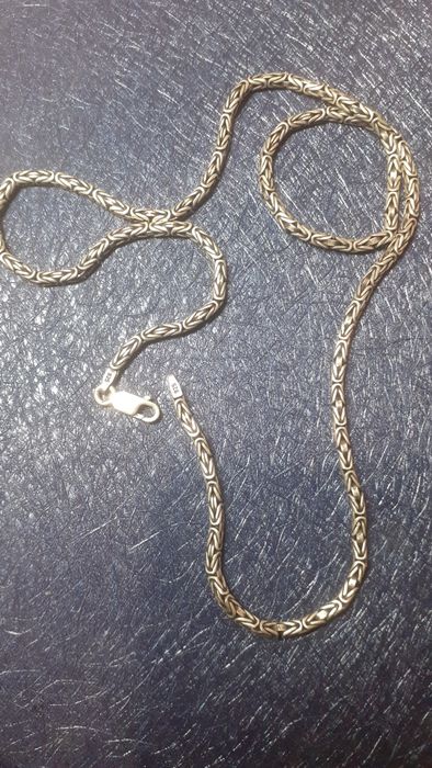 Продам серебро 925пробой.