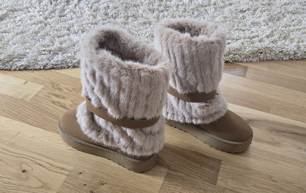 UGG damă noi, îmblănite, culoare Camilă/Maro