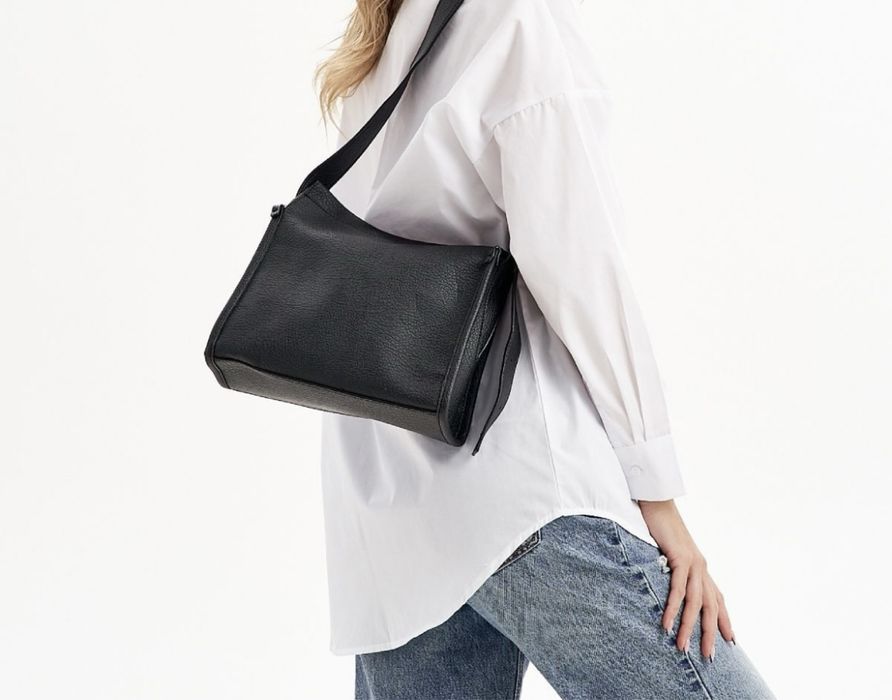 Продам сумку на плечо