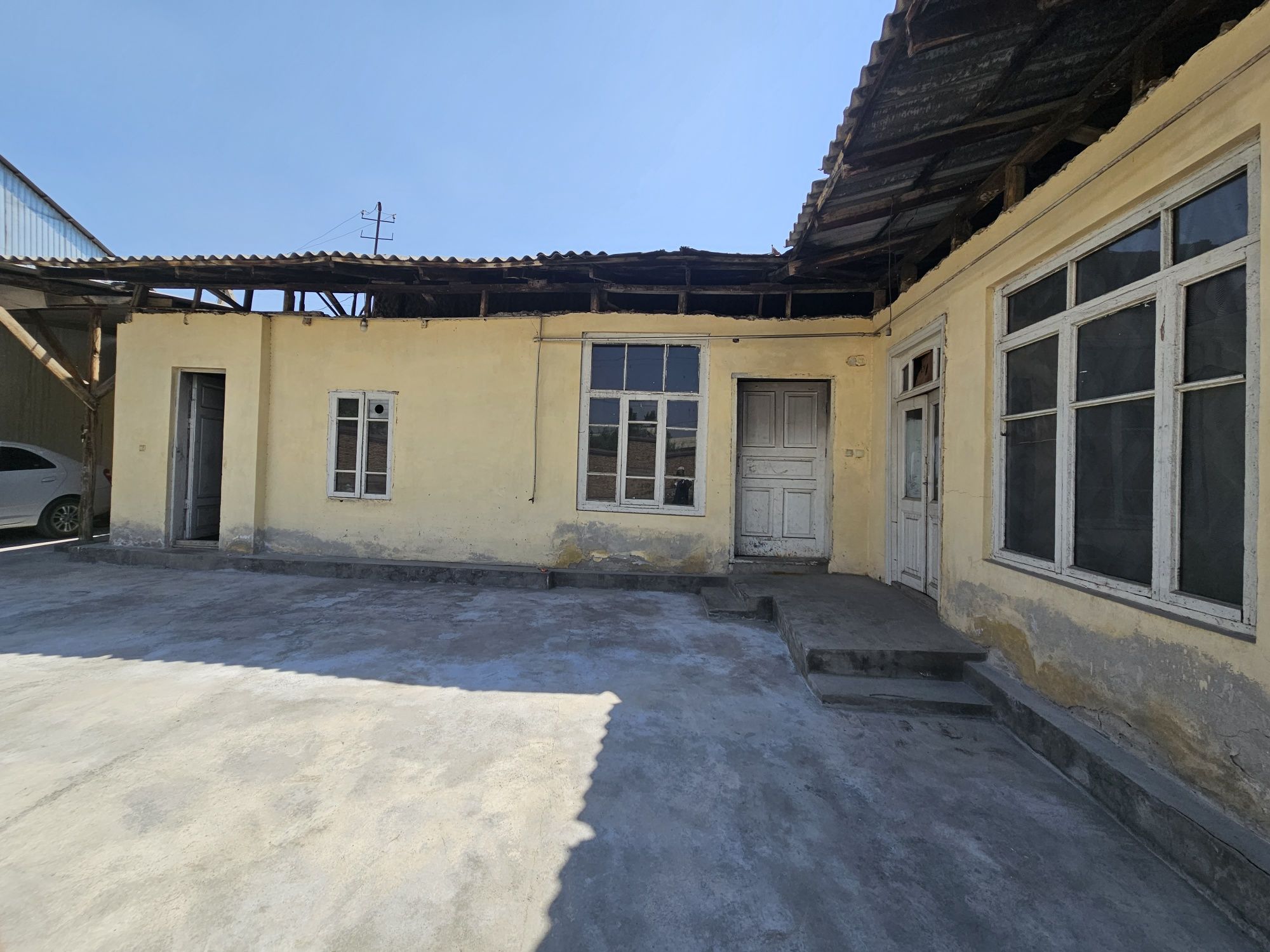 Ховли сотилади 85000$