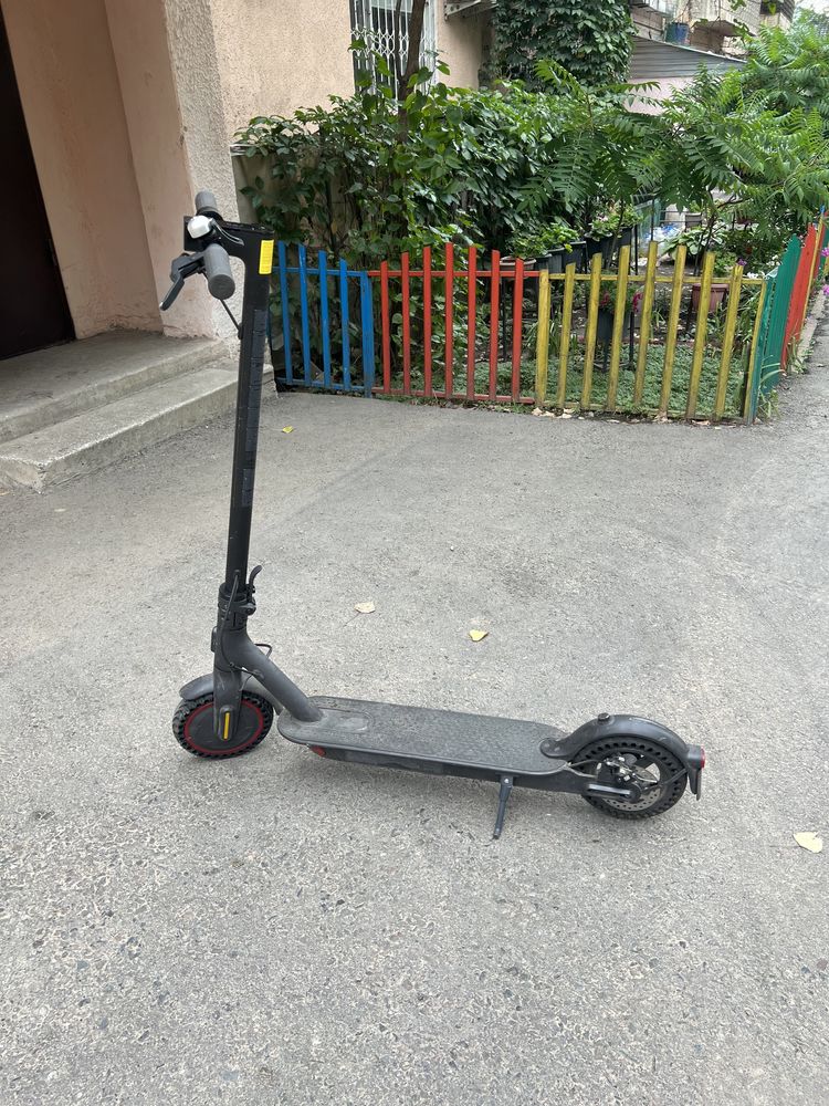 Xiaomi Electric Scooter Pro 2