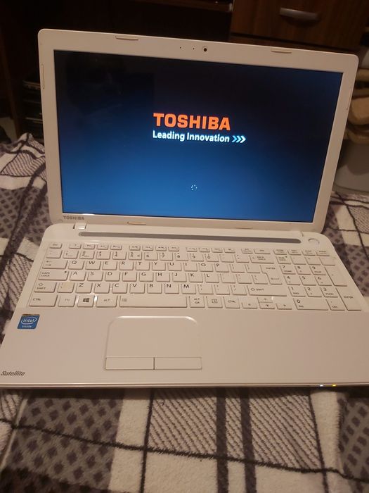 Toshiba Satellite C55-A-1RG