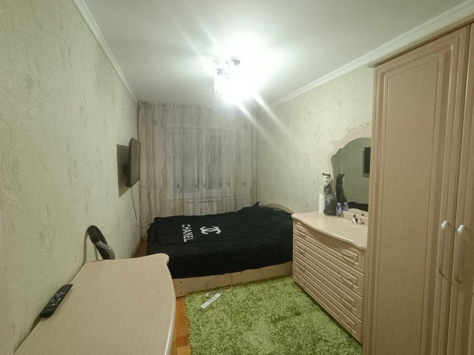 Продам 2/1/5 Чиланзар 5. Балкон 2×6