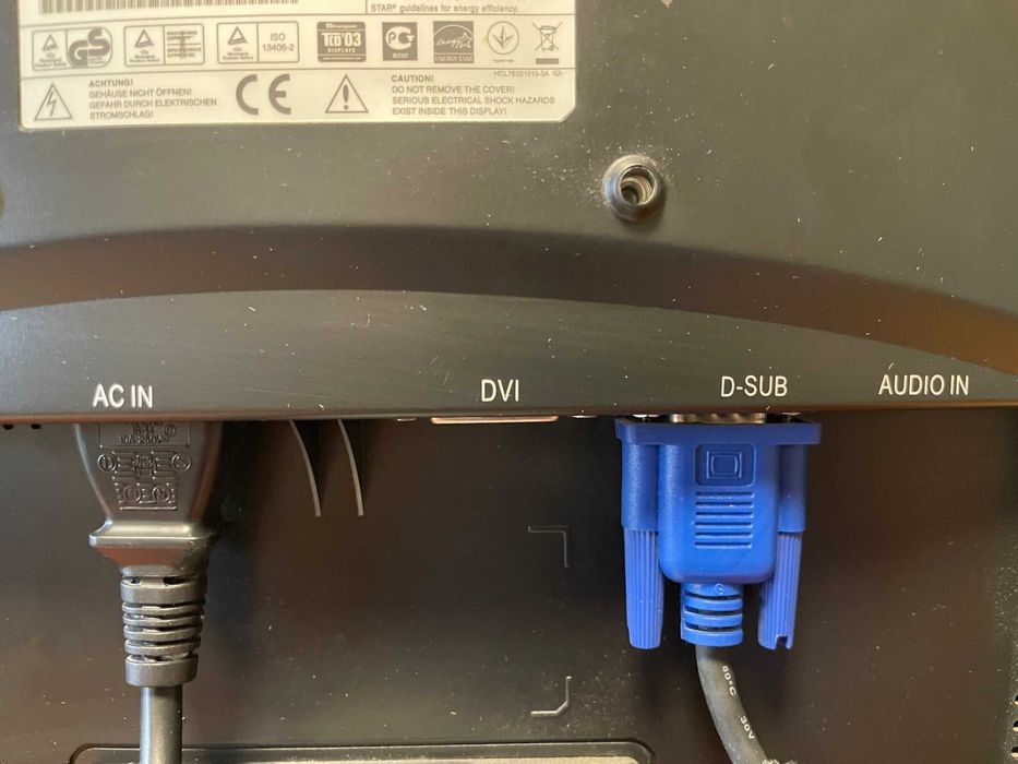 Vand Monitor Belinea 17'' in stare foarte buna, 40 lei