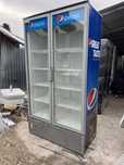 Vitrina frigorifica verticala sucuri garantie functionare 120cm latime