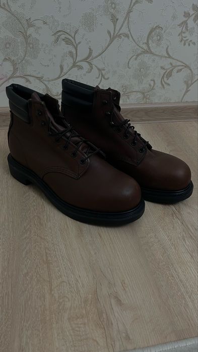 Продается обувь , Red Wing .