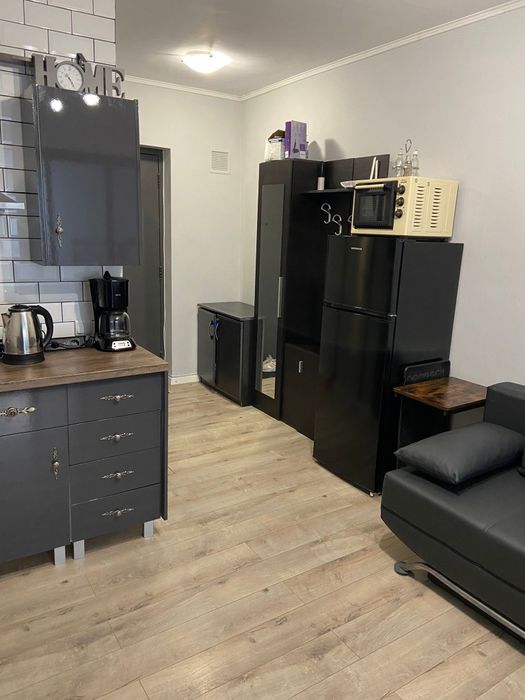 Afacere la cheie/ Studio de vacanță