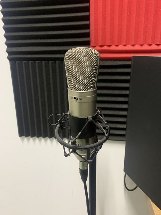 Behringer B2 pro