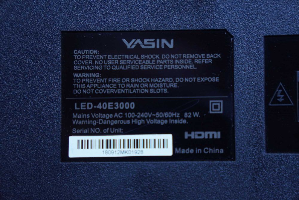 Телевизор Yasin 40" (102 см) Smart TV Full HD