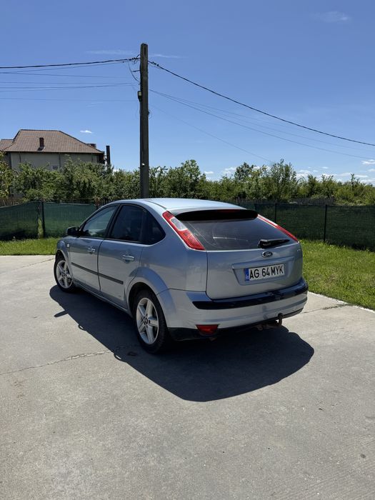 Schimb ford focus cu atv sau moto cross