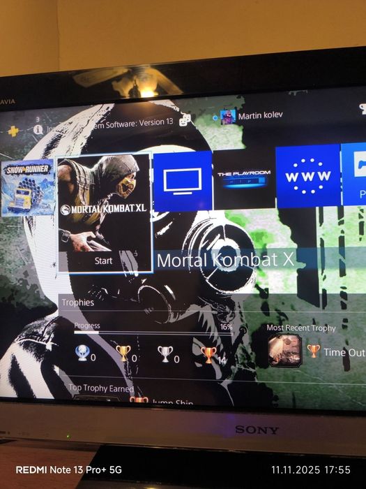 Продавам Playstation 4pro 1TB