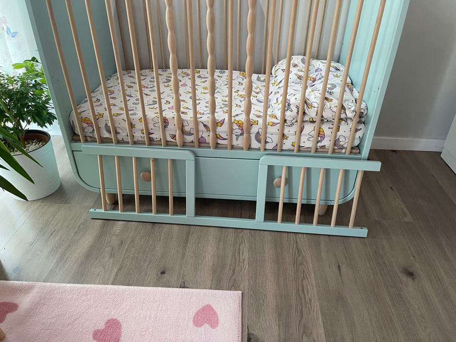 Patut cu sertar MYLLRA ikea cu saltea Traumeland