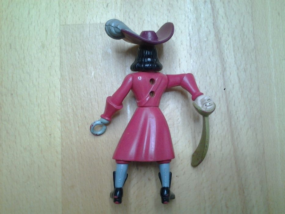 Figurina Capitanul Hook, 13 cm jucarie copii