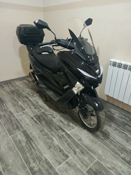 skuter yamaha s max. обмен ham bor айфонга йоки мошинага