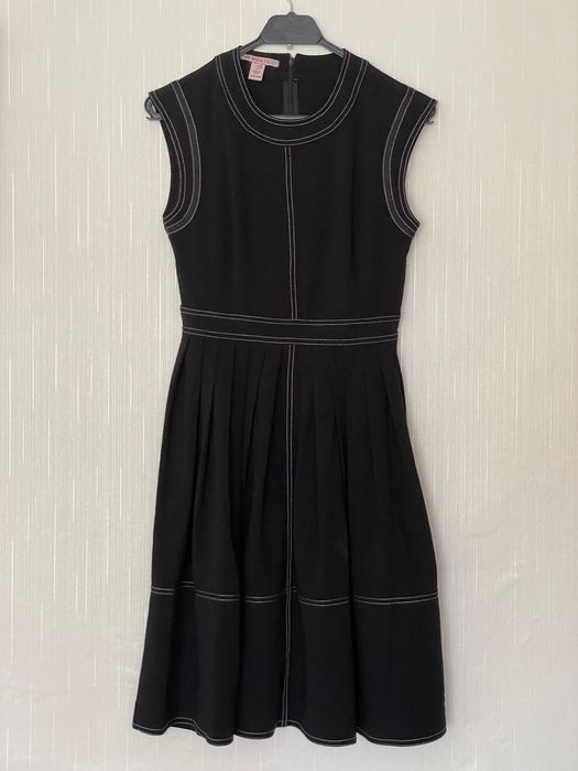 Черна лятна рокля Anna Field