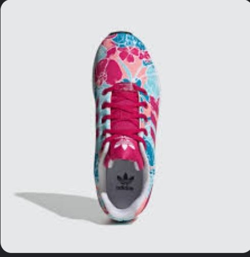 Дамски маратонки adidas